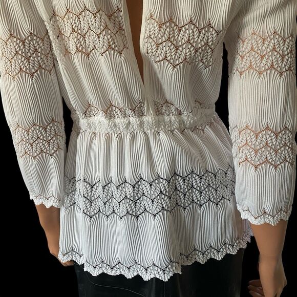 Soft Girl Coquette Lace Top Beach Sz M Fairy Y2K White Vacation Travel Keyhole - Picture 8 of 16